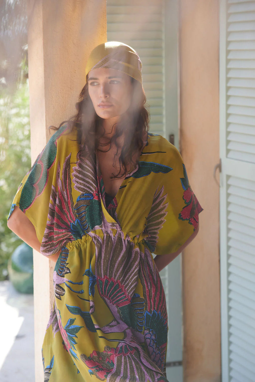 Nauhamekko, Crane Olive