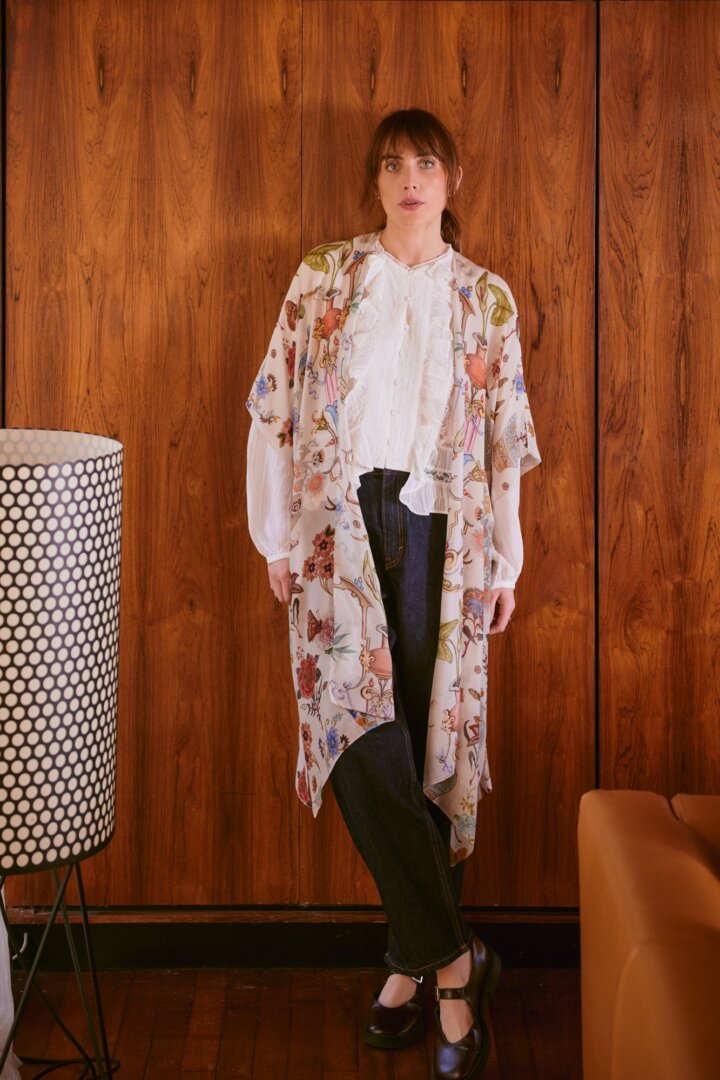 Throwover, Cornucopia Ivory