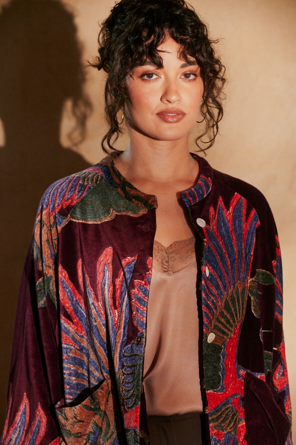 Samettijakku, Crane Plum Velvet