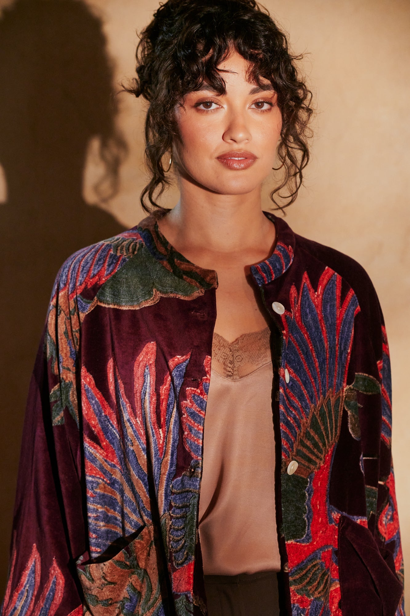 Samettijakku, Crane Plum Velvet