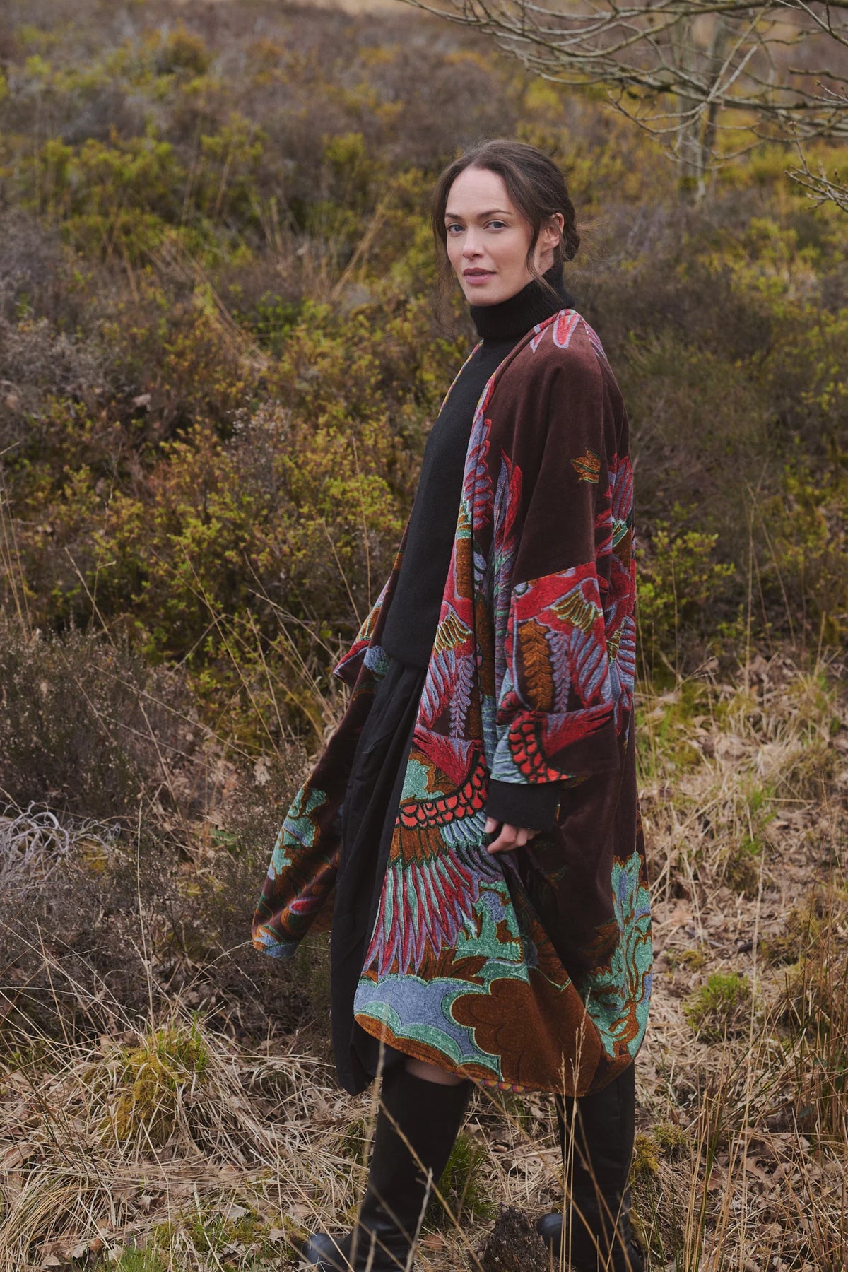 Velvet Grande Kimono, Crane Brown
