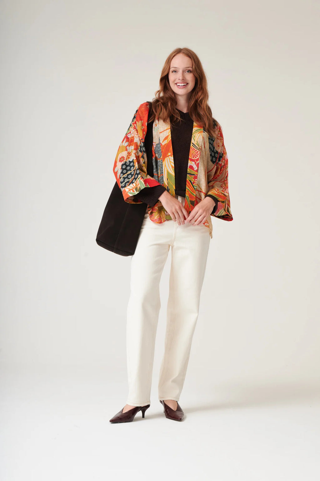 Mini Kimono, Fans Scarlet