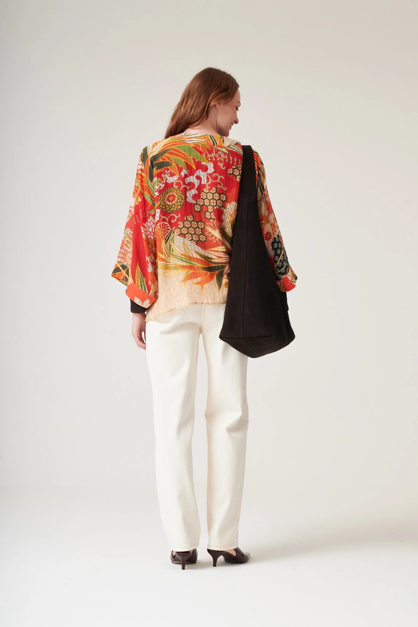 Mini Kimono, Fans Scarlet