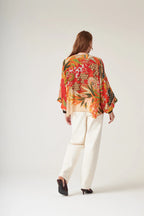 Mini Kimono, Fans Scarlet