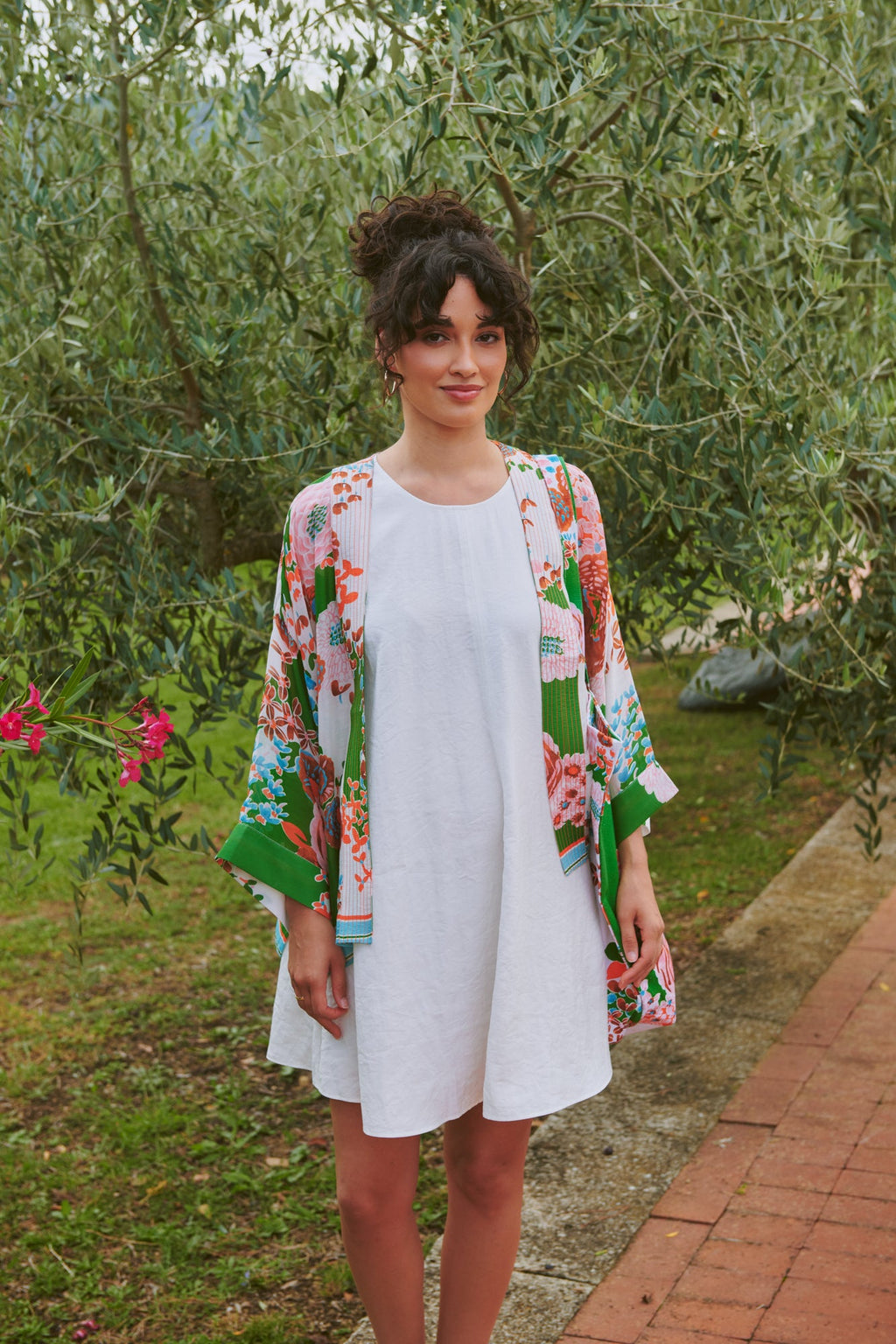 Mini Kimono, Kitsch Bouquet Green