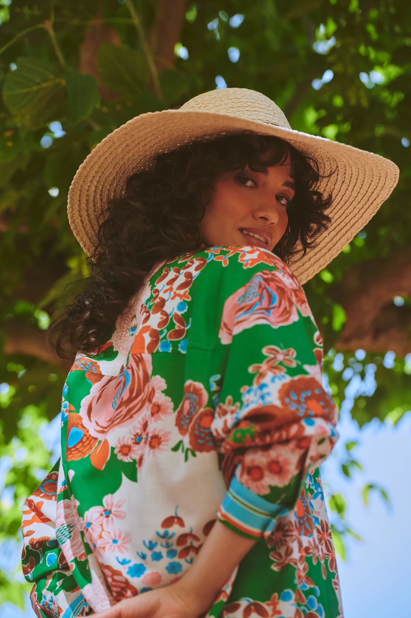 Oversized Shirt, Kitsch Bouquet