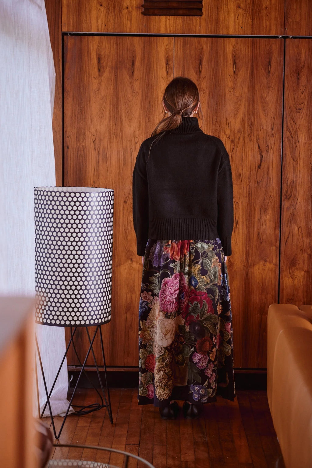A-linjainen hame, Primula Black