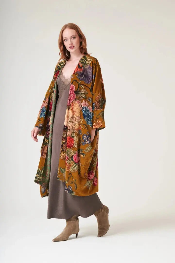 Grande Kimono, Primula Gold Velvet