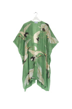 Throwover, Stork Pea Green