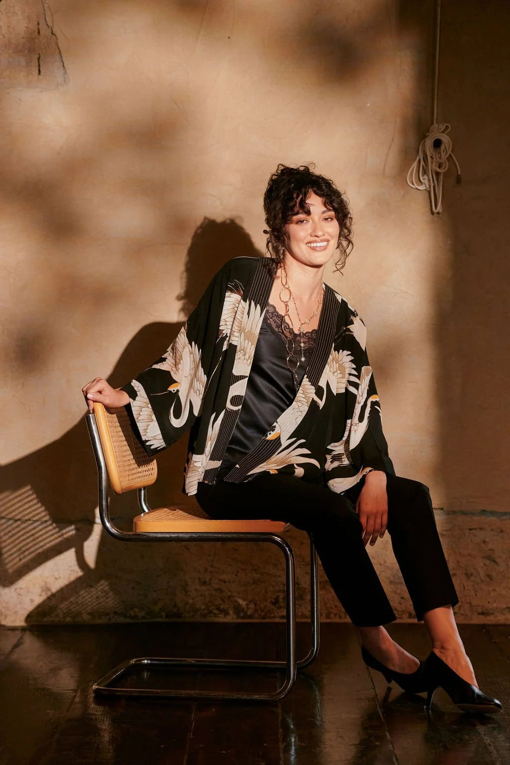Luxe Kimono, Stork Black