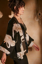 Luxe Kimono, Stork Black