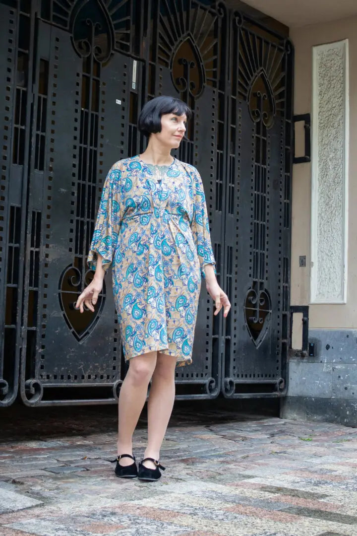 Mekko, Nouveau Knot Short, Blooming Paisley