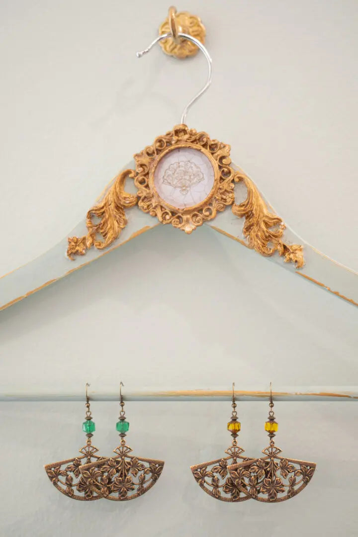 Korvikset, Tea In The Garden, Green